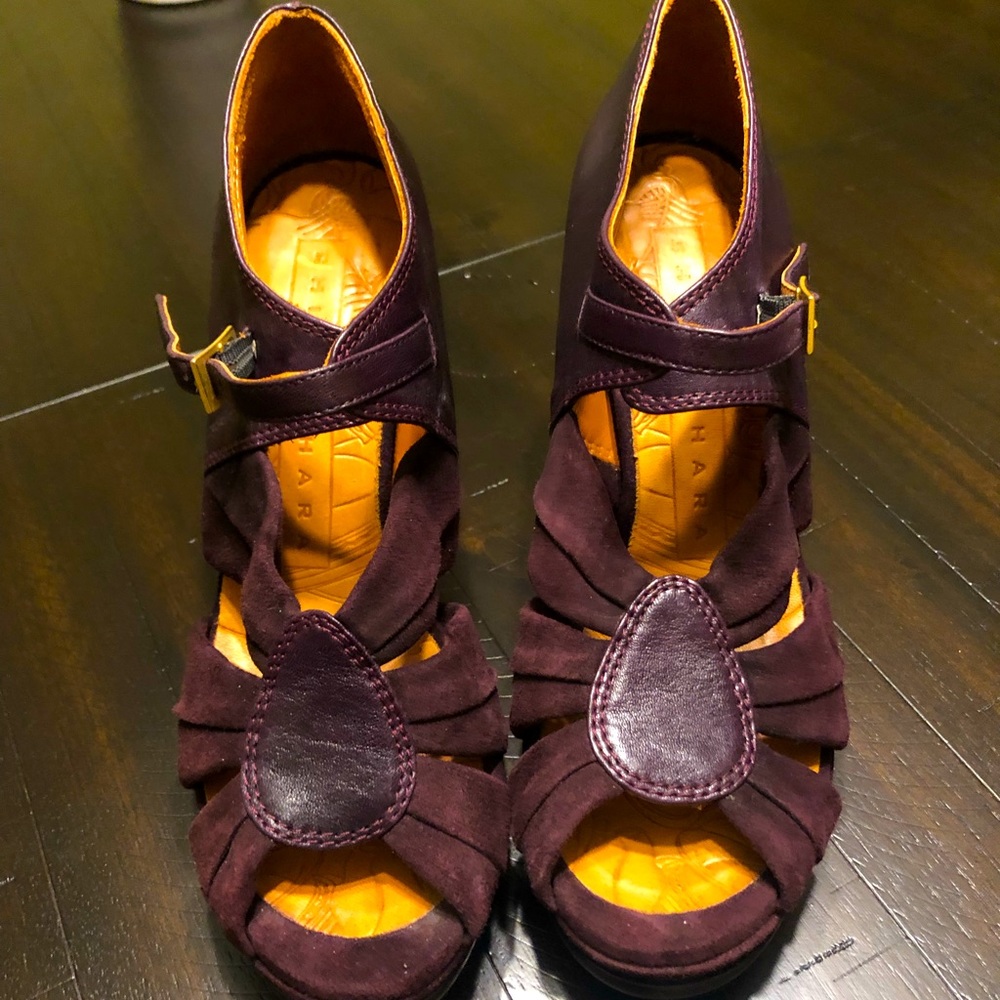 CHIE MIHARA size 37.5 (7.5) soft suede grape/plum,high heel, open toe sandal